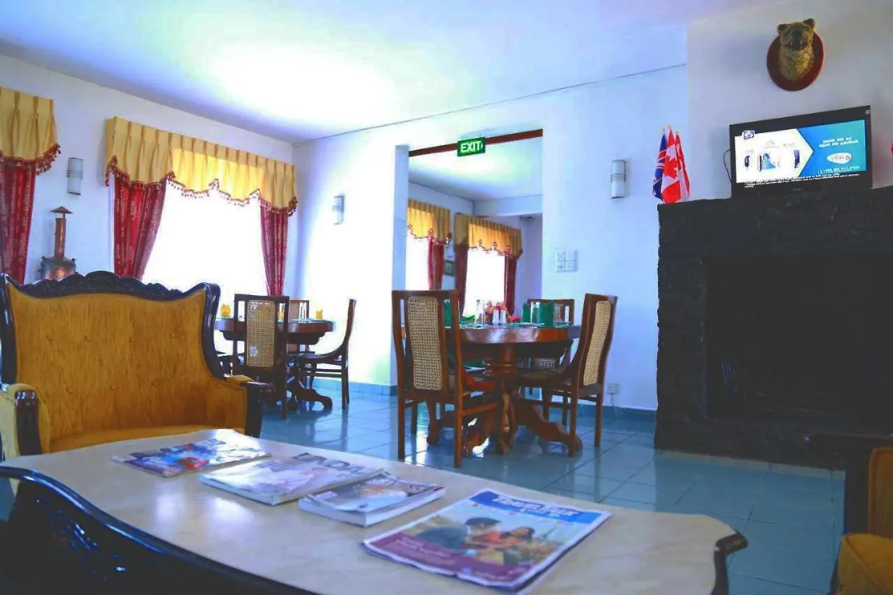 The Rock Hotel Νουβάρα Ελίγια