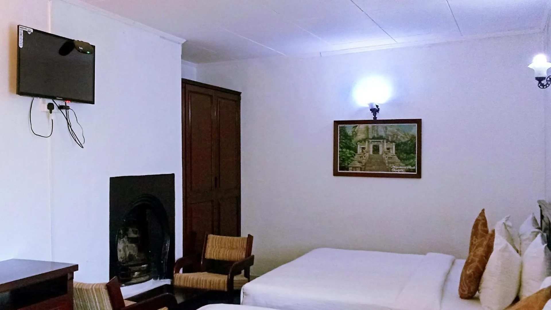 ***  The Rock Hotel Νουβάρα Ελίγια Σρι Λάνκα